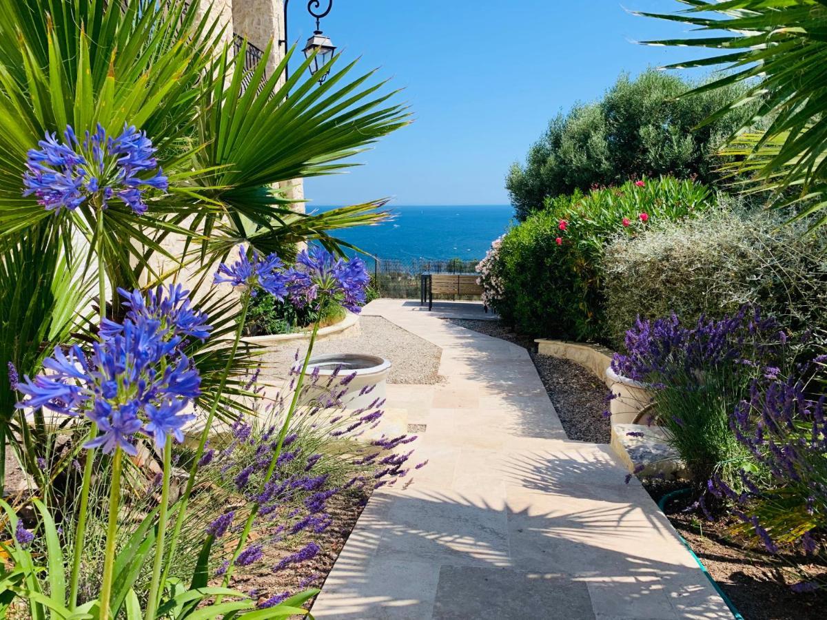 Villa Grand Baie Saint-Raphael  Exterior photo